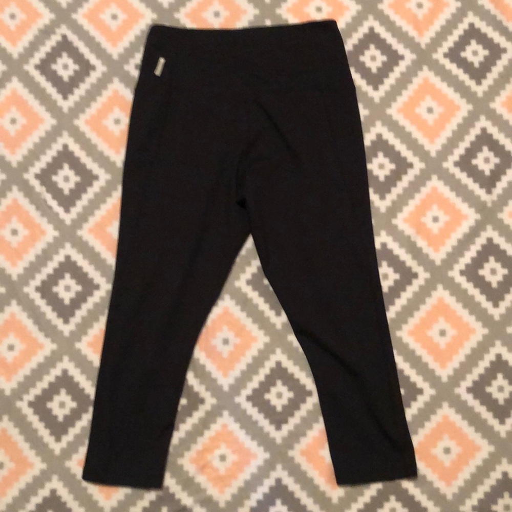 Zella High Waisted Solid Black Crop Leggings Sizem - image 4